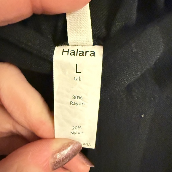 Halara Women's Black Wide-Leg Pants - Picture 6 of 7